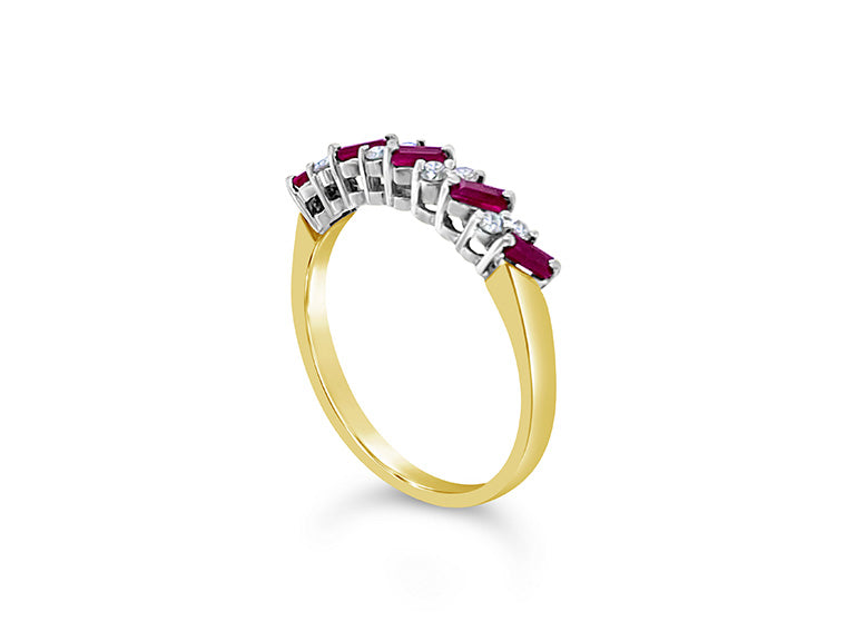 (REF 1194) Ruby and Diamond Ring (18CT YELLOW GOLD)