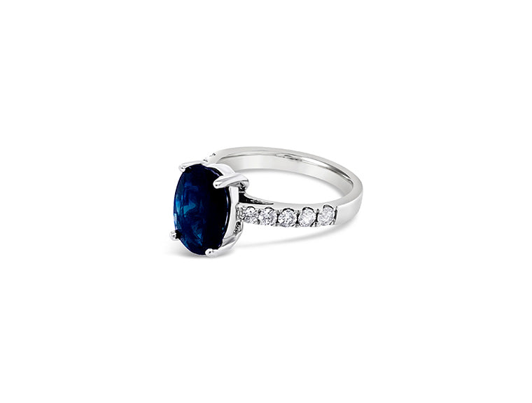 (REF 1255) 0.46ct DIAMOND 3cts SAPPHIRE CEYLON RING (18CT WHITE GOLD)