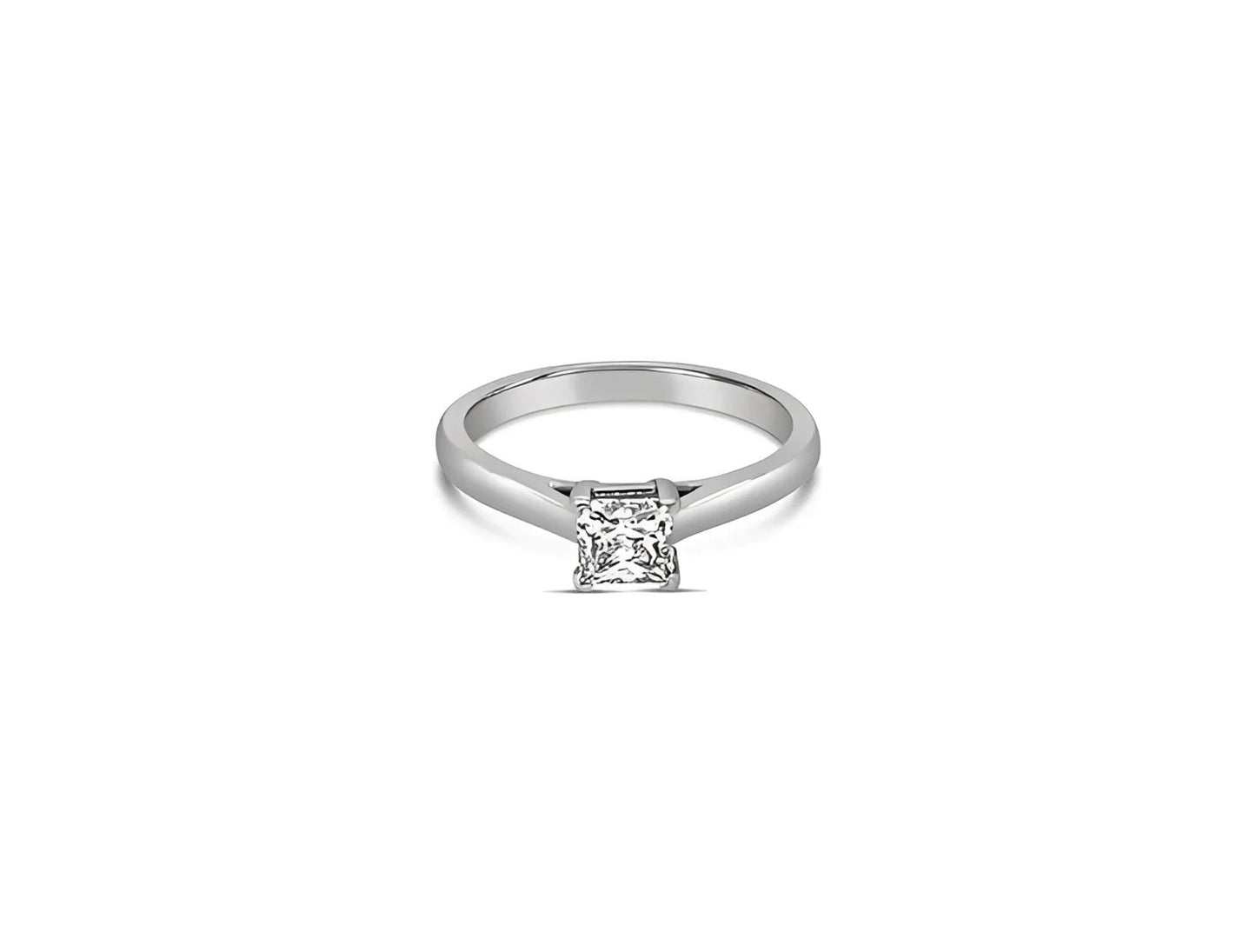 (REF 1363) 0.60ct Diamond Princess Solitaire Ring (PLATINUM)