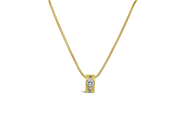 (REF 1592) 0.67ct Diamond Cross Necklace (18ct Yellow gold)