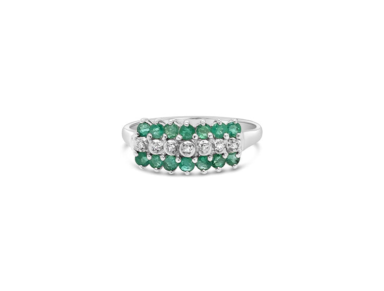 (Ref 1762) 0.60ct Emerald Cut 0.05 Diamond Ring (14ct White Gold)