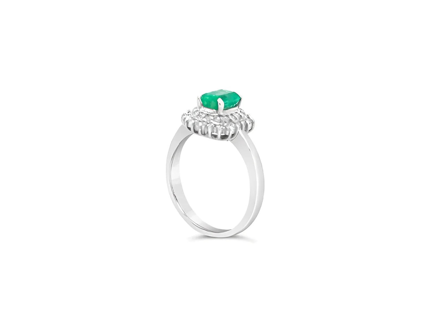 (Ref 1775) 0.68ct Emerald 0.22ct Diamond Ring (Platinum)