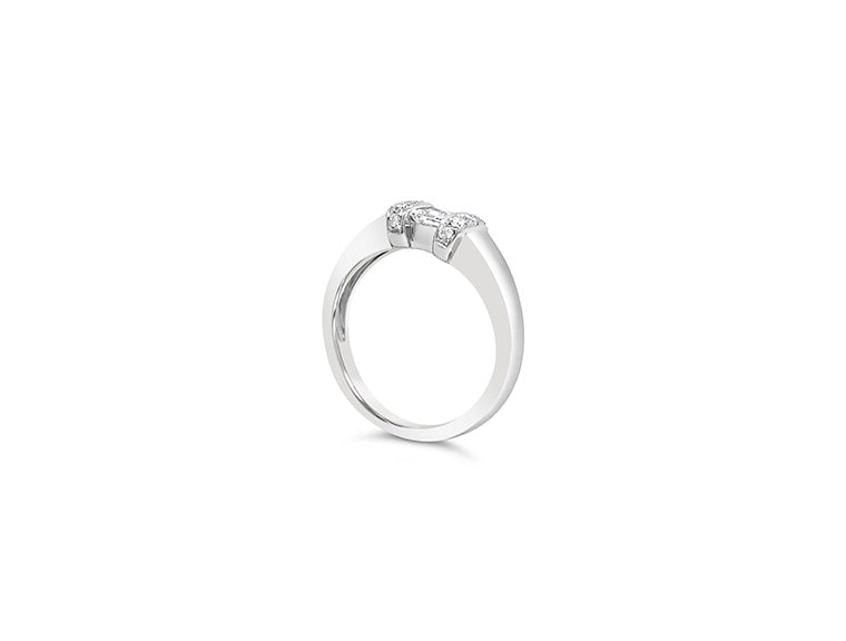 (Ref 1792) 0.30ct Solitaire Princess Cut Diamond Ring (Platinum)