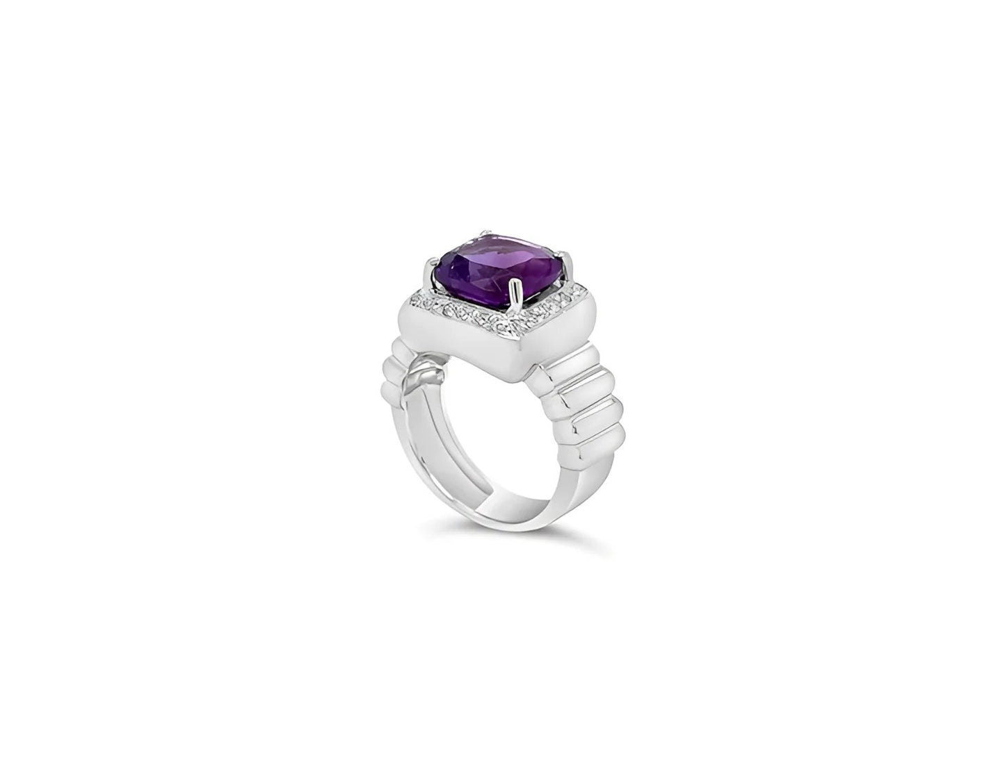 (Ref 1821) 11.4cts Amethyst and Diamond Ring (18ct White Gold)