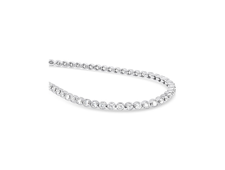 (Ref 1848) 2.09cts Diamond Tennis Bracelet (18ct White Gold)