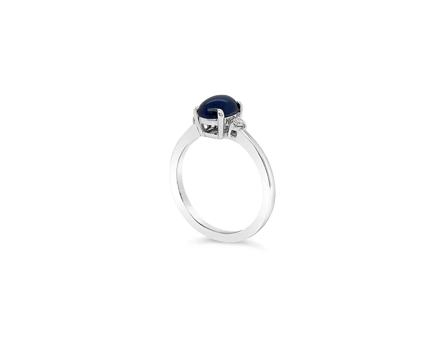 (Ref 1866) 0.10ct Solitaire Star Sapphire Cabuchon Ring (18ct White Gold)