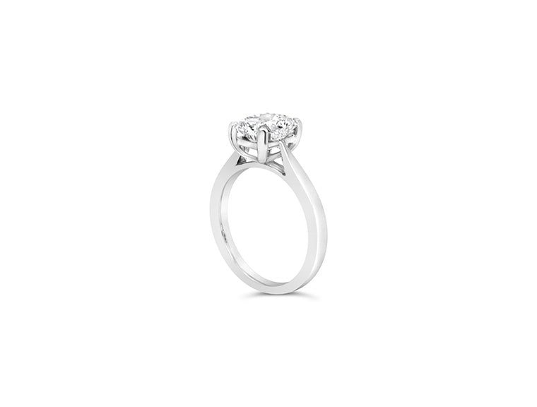 (Ref 1902) 2.04cts Radiant Solitaire Diamond Ring (Platinum) GIA Certificate