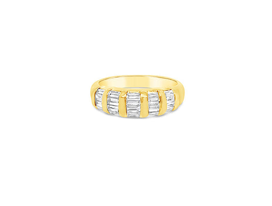 (REF 1933) 1ct Baguette and Diamond Ring (18ct yellow gold)