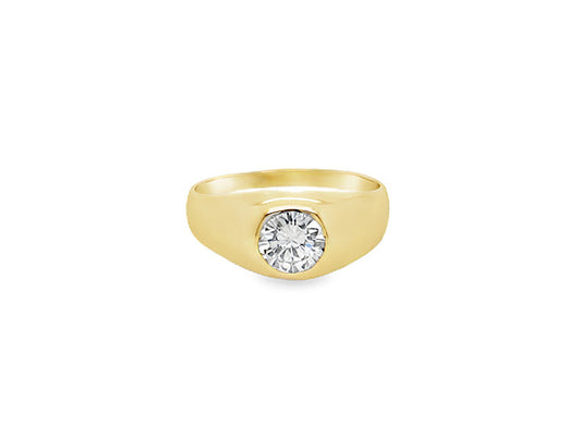 (1935) 1.07ct Diamond Signet Ring (18ct Yellow Gold)