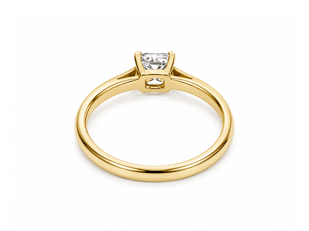 0.25ct Princess Cut Solitaire Diamond Ring – 18ct Yellow Gold