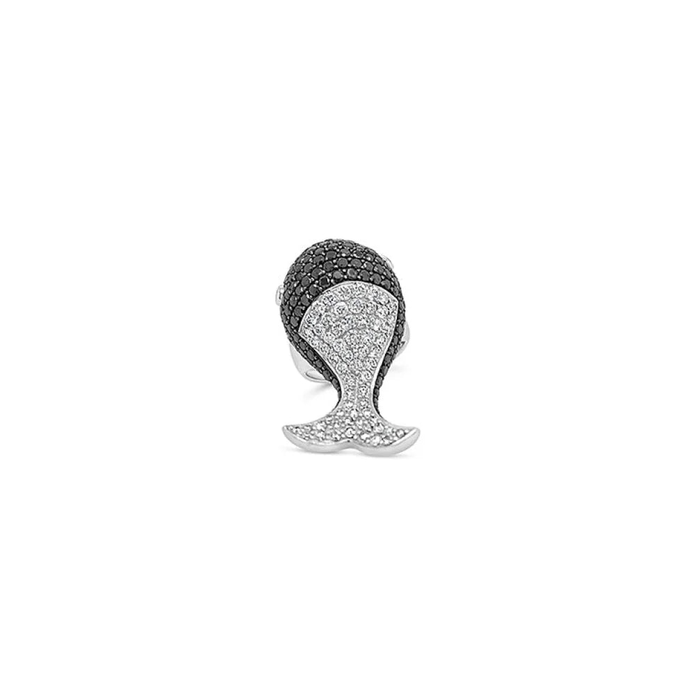 (Ref 1919) 7cts Black/White Diamonds Whale Dress Ring (18ct White Gold)