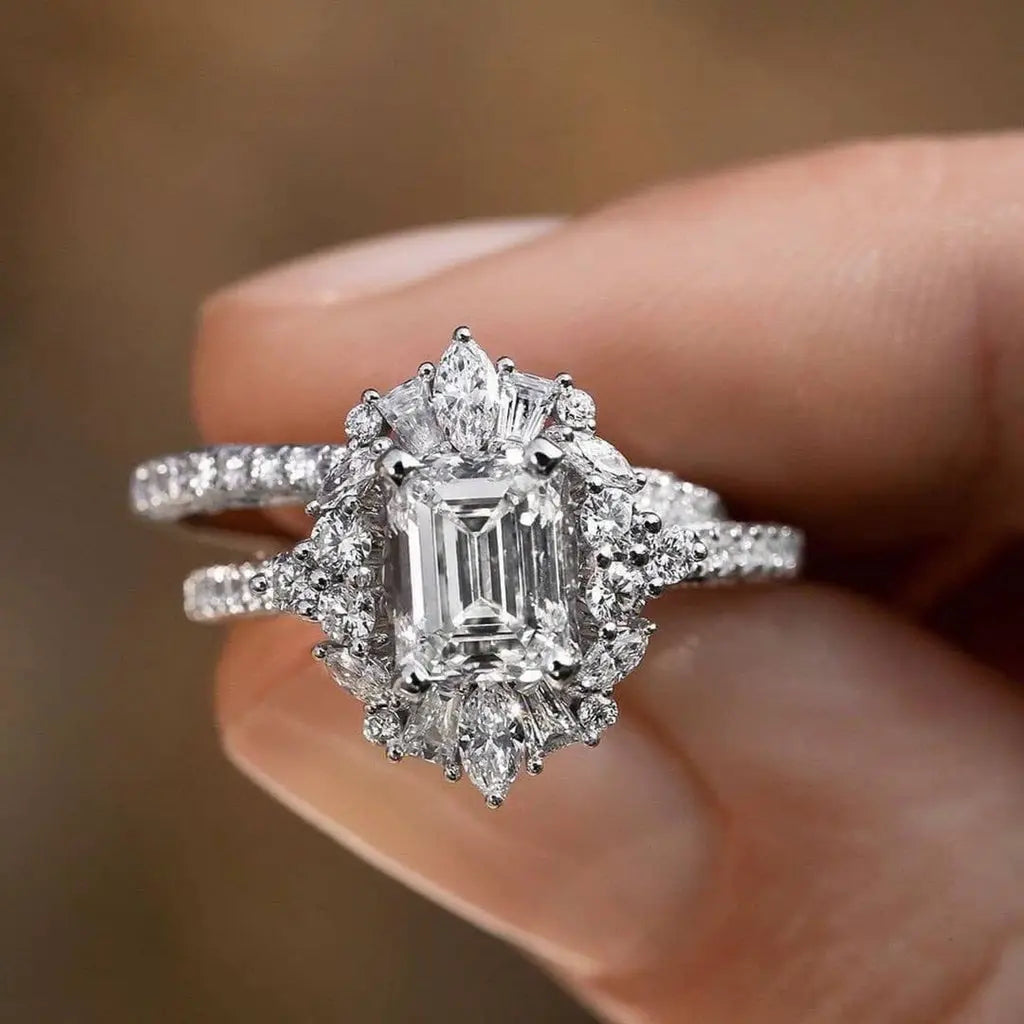 Diamond engagement rings in solitaire, halo and trilogy designs