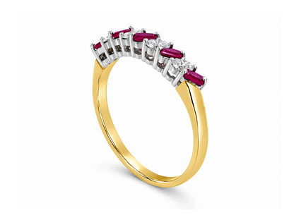 Ruby & Diamond Ring – 18ct Yellow Gold
