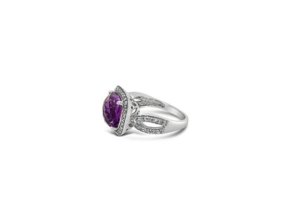(REF 1613) 0.55ct Diamond Amethyst 4.19ct Ring (18ct White gold)