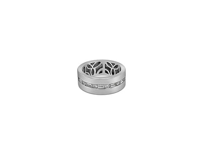 (REF 1621) 0.22ct Diamond 1/2 Eternity 0.39ct Baguette Ring (18ct White Gold)
