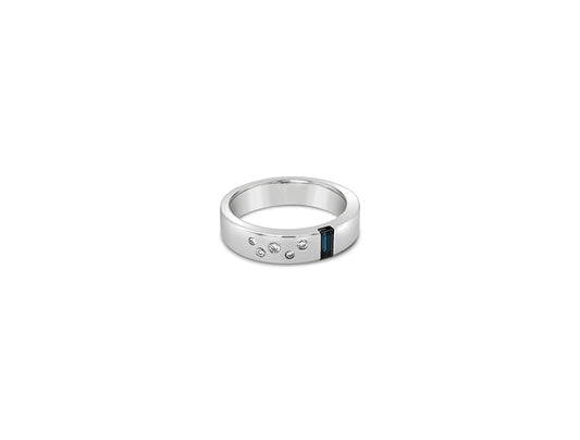 (REF 1622) 0.10ct Diamond Sapphire Baguette Ring (14ct White Gold)