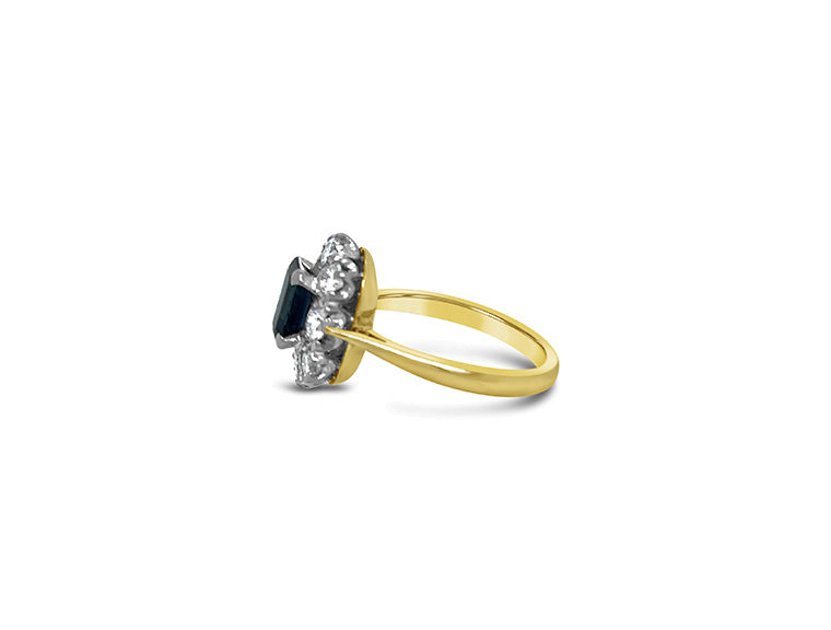 (Ref 1757) Sapphire and Diamond Cluster Ring (18ct yellow gold)