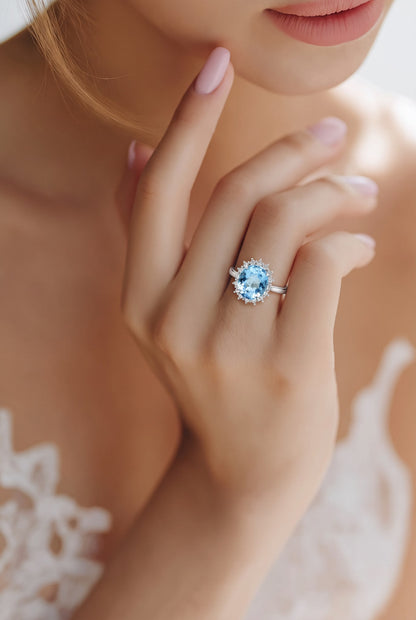 2.46ct Aquamarine & Diamond Ring – Platinum