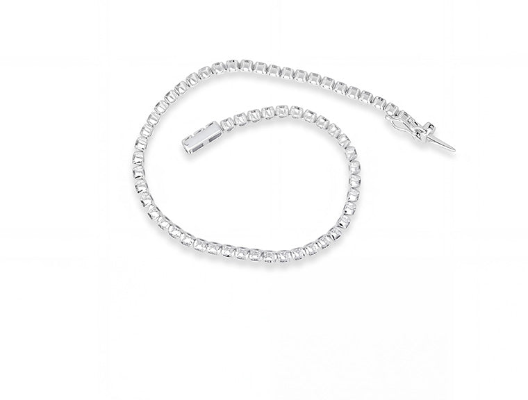 2.09ct Brilliant Cut Diamond Tennis Bracelet in 18ct White Gold