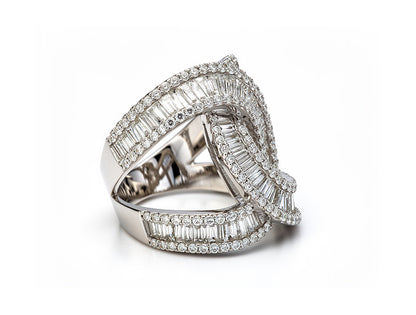 2.59ct Baguette & Brilliant Diamond Ring – 18ct White Gold