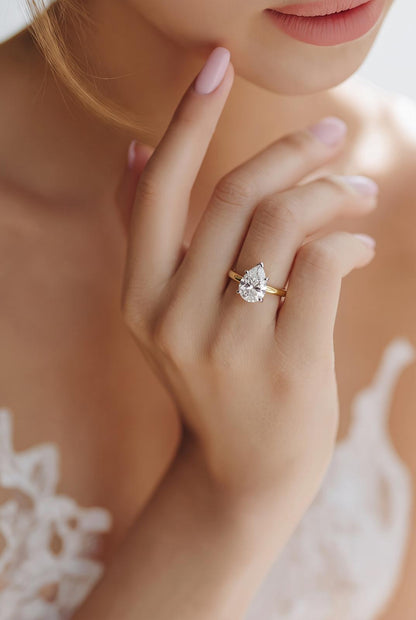 2.75cts Lab Diamond Pear Shape Ring - 18ct Yellow Gold