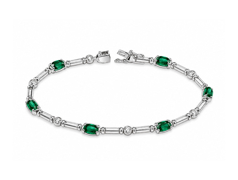 Natural Diamond and Emerald Bracelet (18ct White Gold)