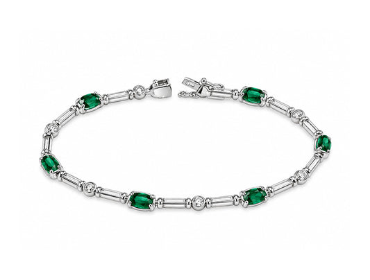 Natural Diamond and Emerald Bracelet (18ct White Gold)