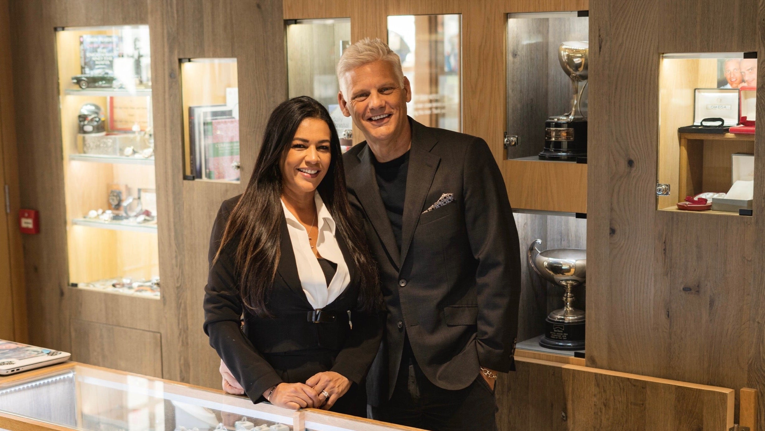 About Us - Arezzo Jewellers