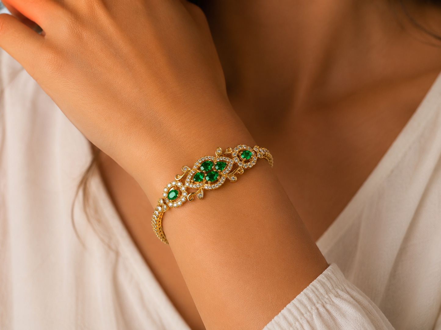 Emerald and Diamond Bracelet - 18ct Yellow Gold