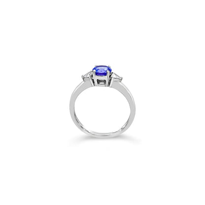 (REF 1189) 0.91ct DIAMOND 0.75ct TRILOGY 0.16ct TANZANITE RING (18CT WHITE GOLD)