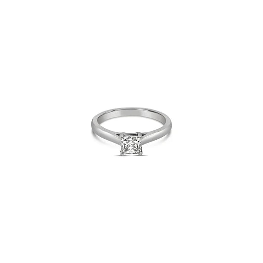 (REF 1363) 0.60ct Diamond Princess Solitaire Ring (PLATINUM)