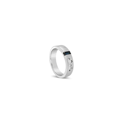 (REF 1622) 0.10ct Diamond Sapphire Baguette Ring (14ct White Gold)