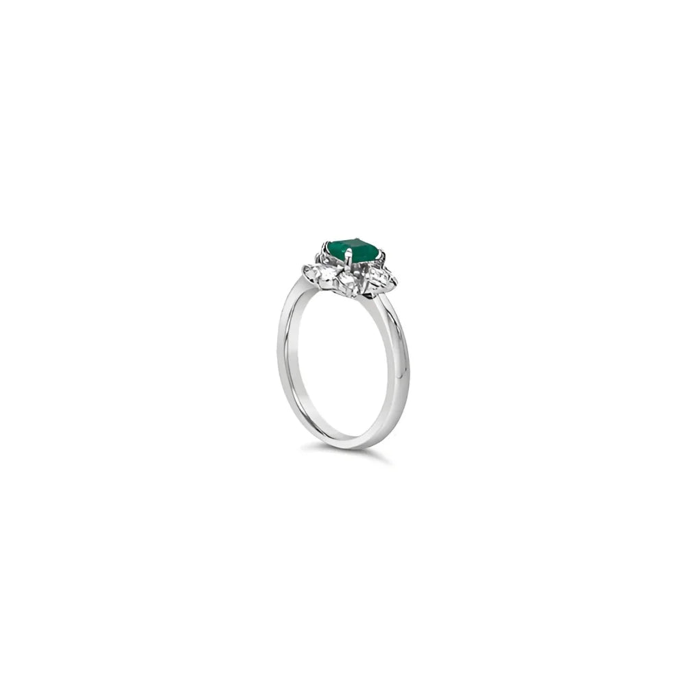 (Ref 1763) 0.36ct Emerald Cut 0.35 Diamond Ring (Platinum)